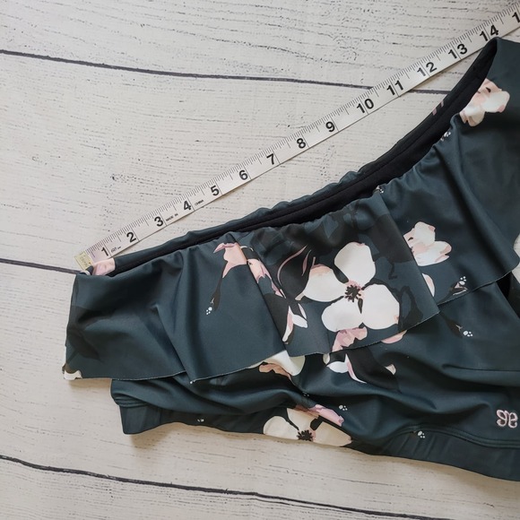 ALBION Size	M Orchid Icon Wave Swim Crop Top One Shoulder Ruffle Layer Feminine - Picture 10 of 11